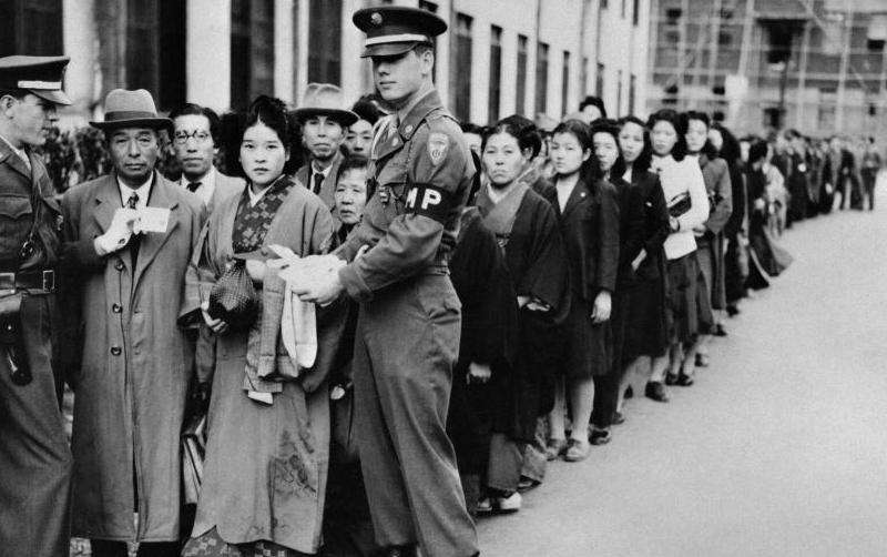 如何在美国下载Facebook应用